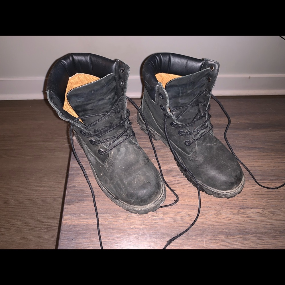 Black Timberlands